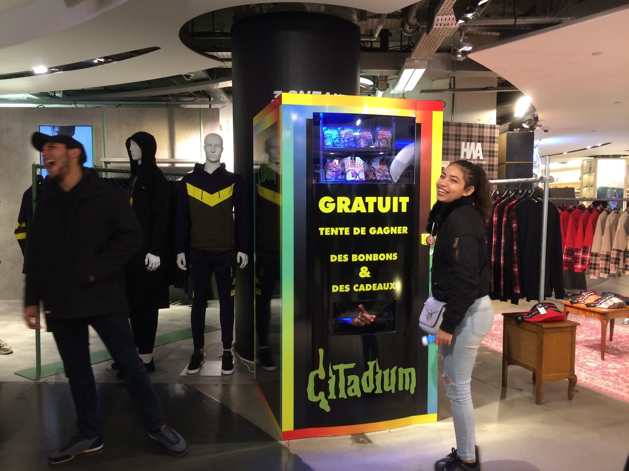 IMG_1215_1541034822_optimized